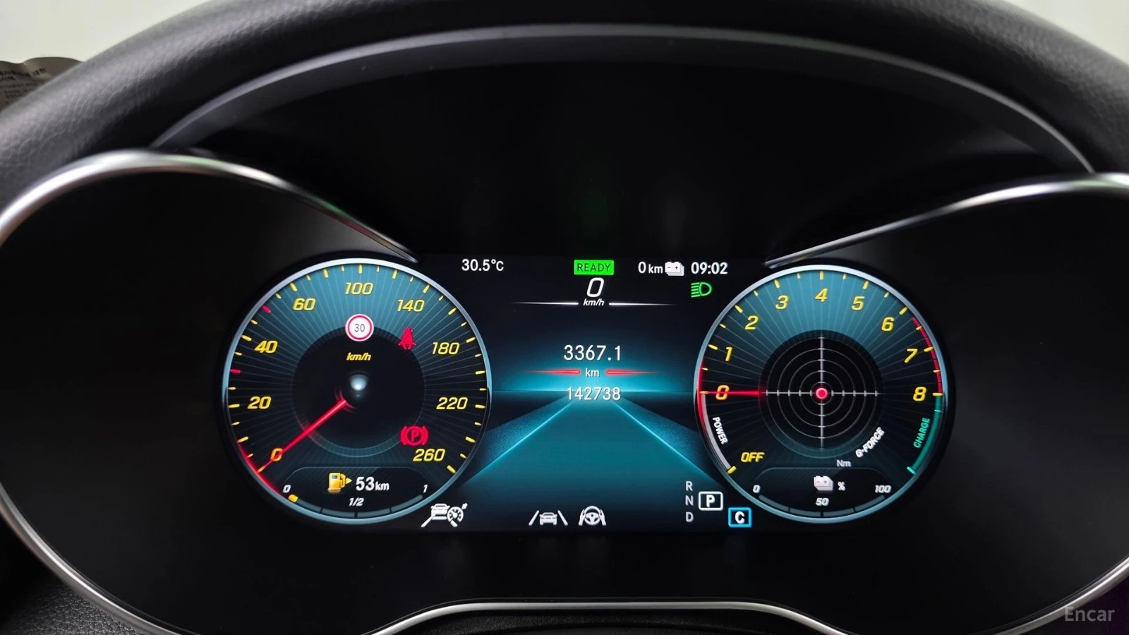 Mercedes-Benz GLC 300 300е* HEADUP* DIGITAL* AMG* КАМЕРА* СЛЕД НА ЛЕНТИ*, снимка 8 - Автомобили и джипове - 55459610