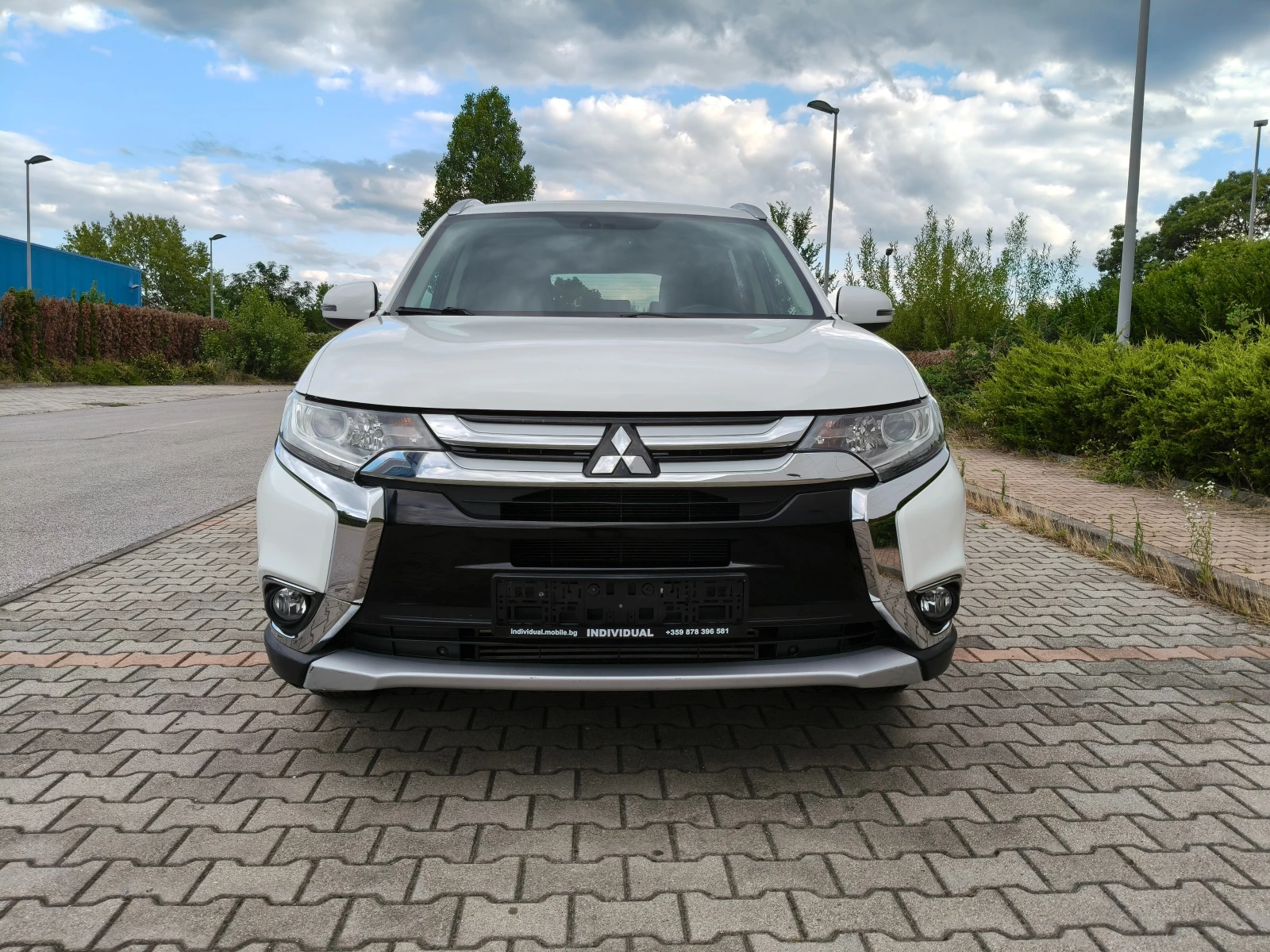 Mitsubishi Outlander 2.2 DID * 4X4* ШВЕЙЦАРИЯ