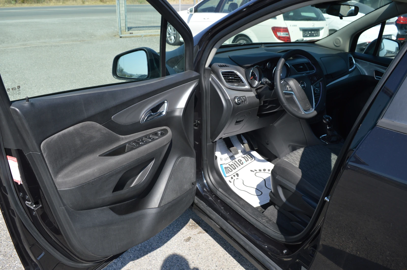 Opel Mokka 1.7TDI-KLIMA, снимка 8 - Автомобили и джипове - 55802703