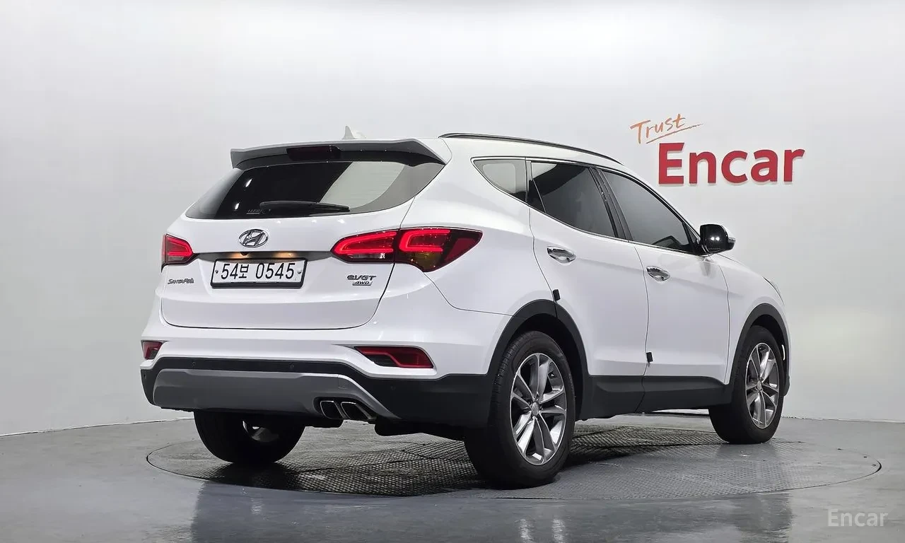 Hyundai Santa fe 2.0 4WD Exclusive, снимка 2 - Автомобили и джипове - 56372584