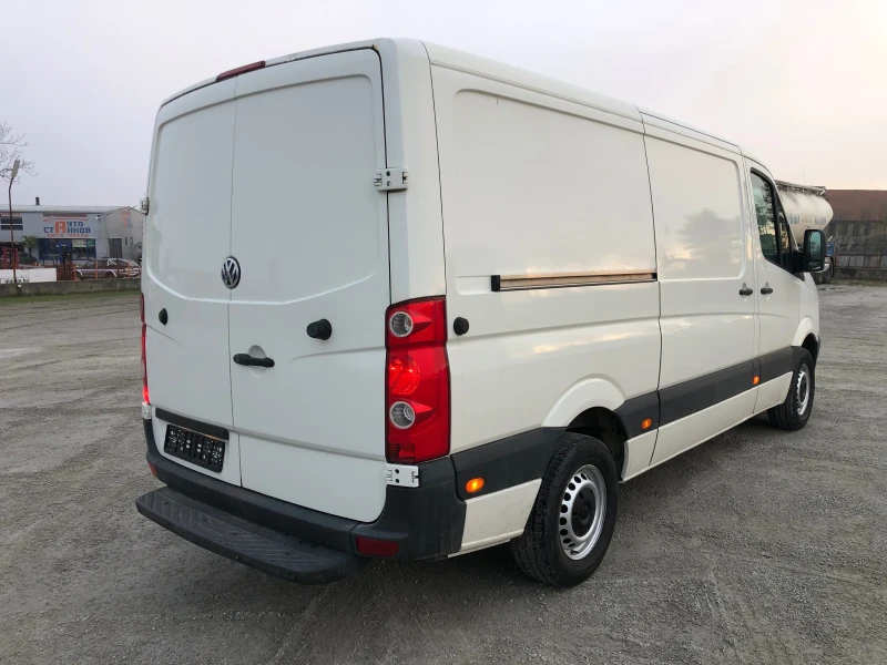 VW Crafter 2.5 TDI, Клима, Средна база, снимка 3 - Бусове и автобуси - 48854251