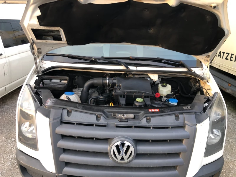 VW Crafter 2.5 TDI, Клима, Средна база, снимка 15 - Бусове и автобуси - 48854251