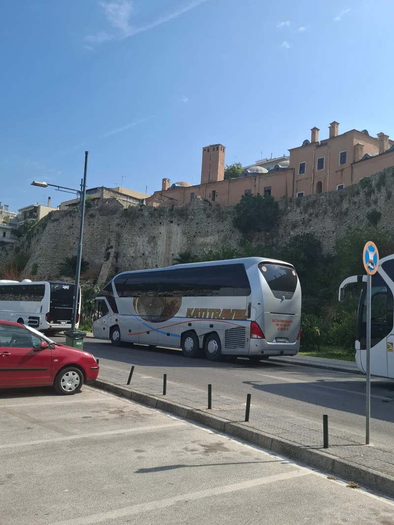 Neoplan Други 5217, снимка 3 - Бусове и автобуси - 52231355