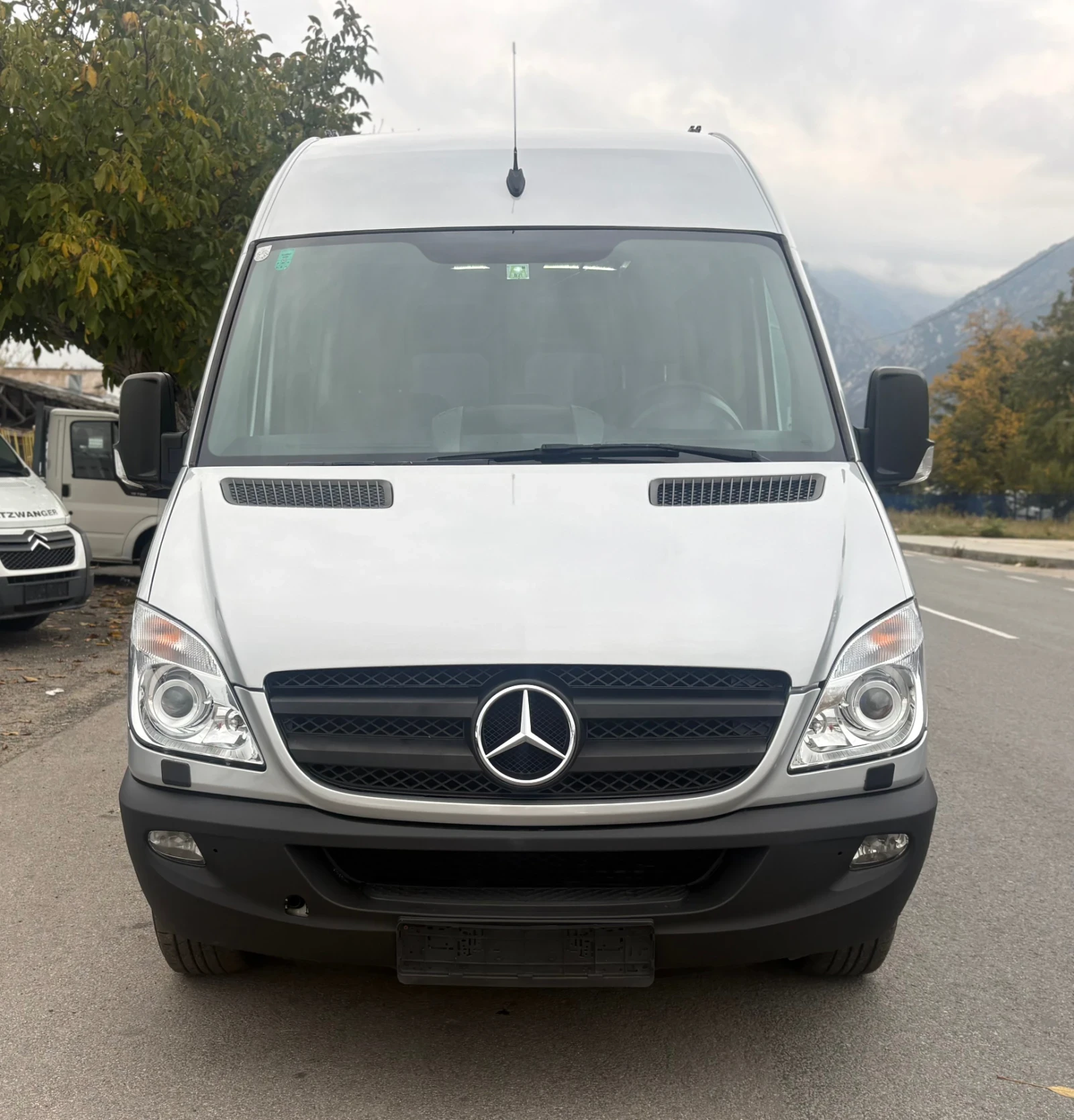 Mercedes-Benz Sprinter 313 КЛИМА/5 Места/Макси база - изображение 3