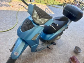 Kymco People, снимка 1