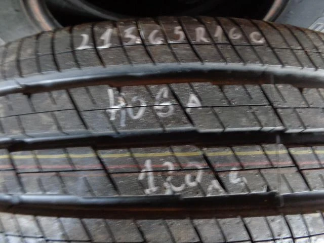 Гуми Летни 215/65R16, снимка 1 - Гуми и джанти - 17585156