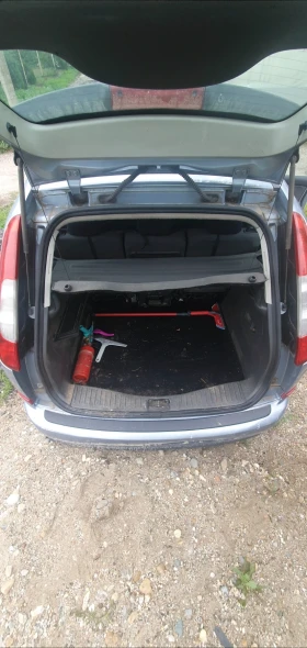 Ford C-max 1.6 110 к.с, снимка 3