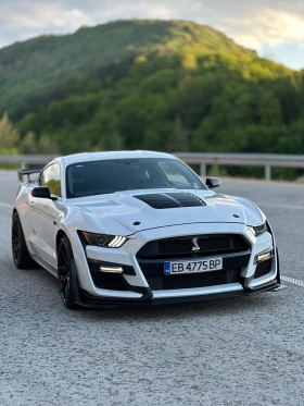 Ford Mustang Gt, снимка 1
