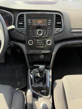 Renault Megane 1.3TCe Sedan 140k.c., снимка 14