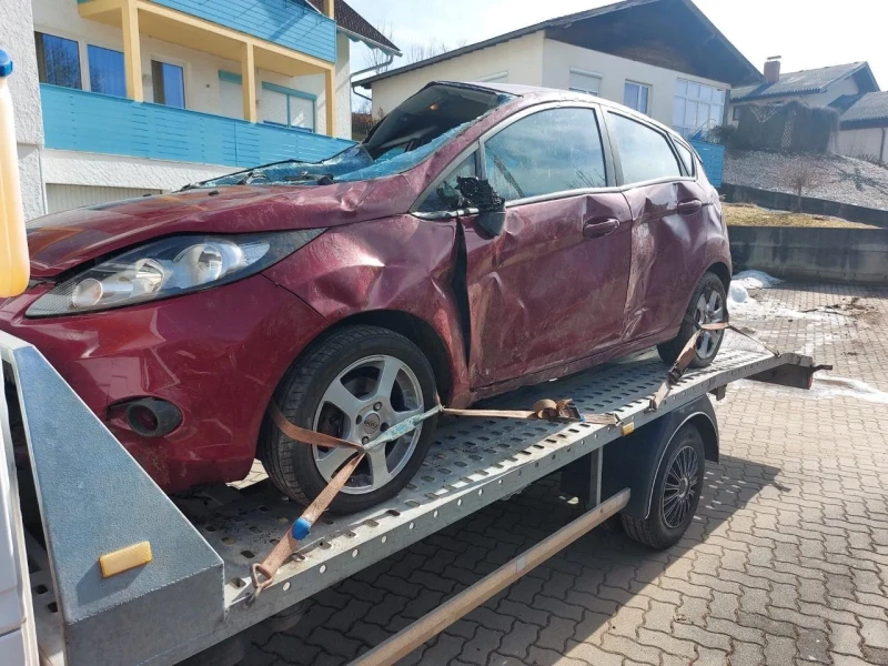 Ford Fiesta 1.6 TDCI 74000км.!!!, снимка 3 - Автомобили и джипове - 32196510