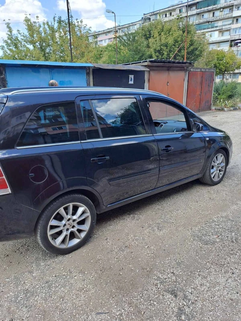 Opel Zafira, снимка 5 - Автомобили и джипове - 47069965