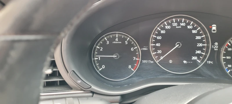 Mazda 3, снимка 3 - Автомобили и джипове - 47231054