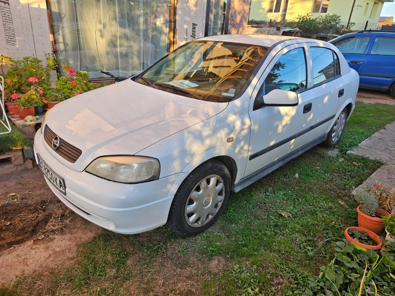 Opel Astra, снимка 2 - Автомобили и джипове - 47728404