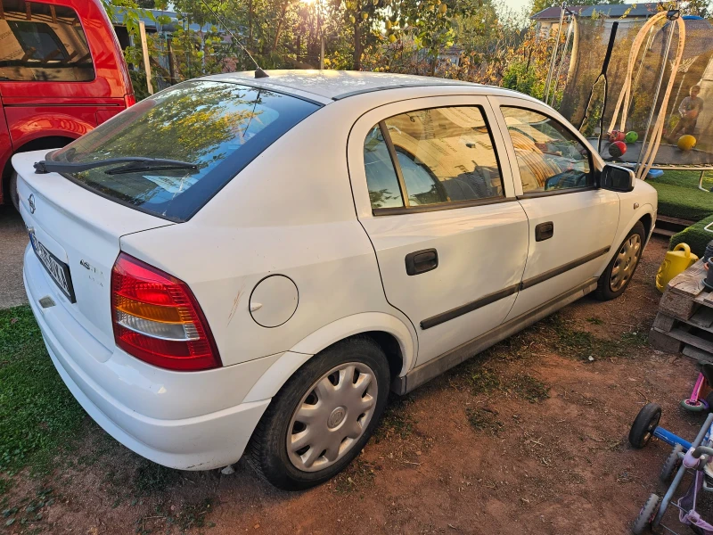 Opel Astra, снимка 6 - Автомобили и джипове - 47728404