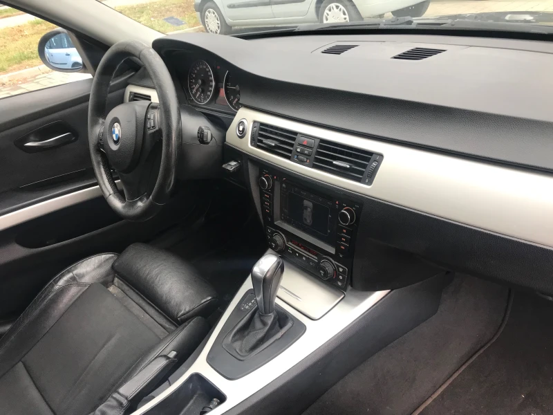 BMW 320 d-163kc.AUTOM-NAVI, снимка 12 - Автомобили и джипове - 48074241