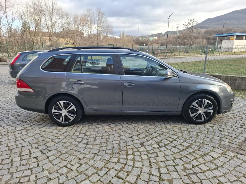 VW Golf Variant 1.9TDI-105к.с.внос от ИТАЛИЯ! БЕЗУПРЕЧНА!, снимка 6 - Автомобили и джипове - 48338239