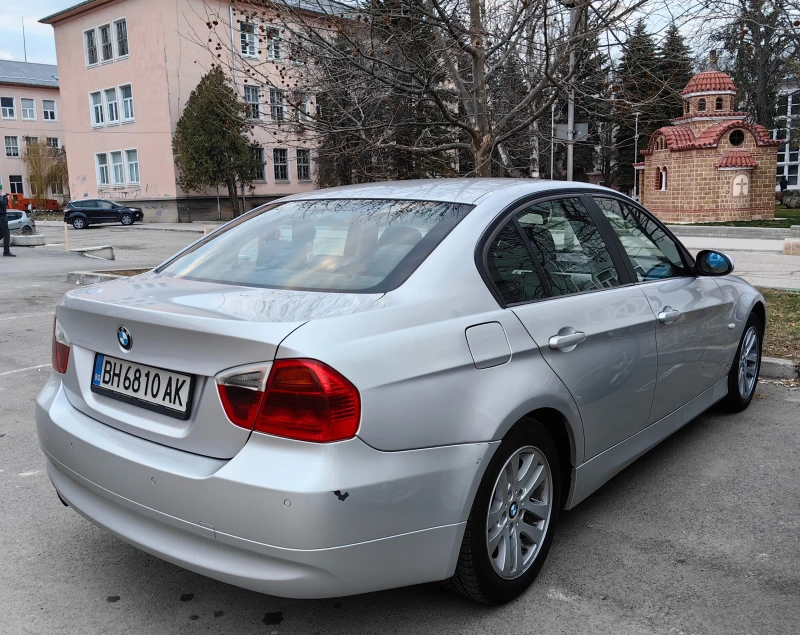 BMW 318, снимка 3 - Автомобили и джипове - 48496756