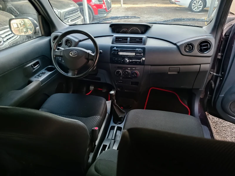 Daihatsu Materia 1.5i GPL , снимка 9 - Автомобили и джипове - 48550770