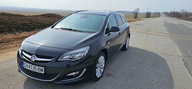 Opel Astra, снимка 2 - Автомобили и джипове - 49309335