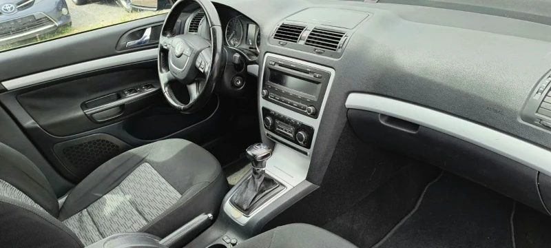 Skoda Octavia 1&#39;6 TDI.DSG, снимка 13 - Автомобили и джипове - 52263312