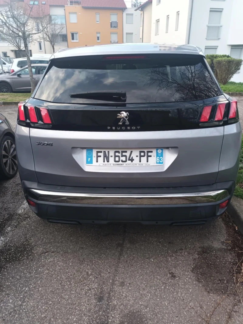 Peugeot 3008 1.5BlueHDI, снимка 4 - Автомобили и джипове - 52252319
