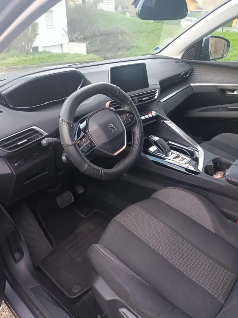 Peugeot 3008 1.5BlueHDI, снимка 5 - Автомобили и джипове - 52252319