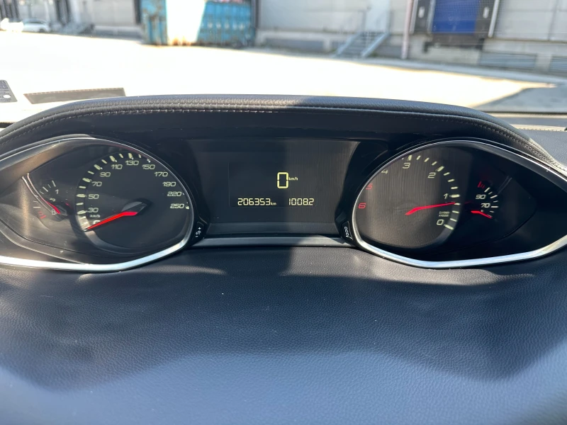 Peugeot 308 1.6HDI 120 к.с., снимка 15 - Автомобили и джипове - 51328205