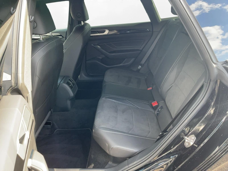 VW Arteon 2.0 TDI 4-MOTION R-LINE SHOOTING BRAKE LED-IQ , снимка 14 - Автомобили и джипове - 51508570