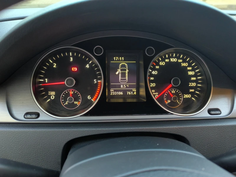 VW Passat 2.0TDI bluemotion , снимка 6 - Автомобили и джипове - 53231509