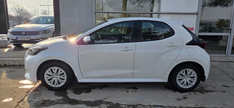Toyota Yaris АВТОМАТИК ГАРАНЦИЯ 05.2031г., снимка 7 - Автомобили и джипове - 53355811