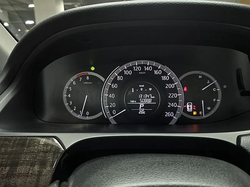 Honda Accord 3.5, снимка 7 - Автомобили и джипове - 54253622