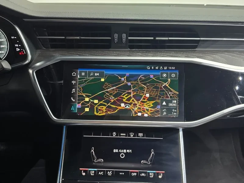 Audi A6 2.0 TFSI, снимка 14 - Автомобили и джипове - 55084776