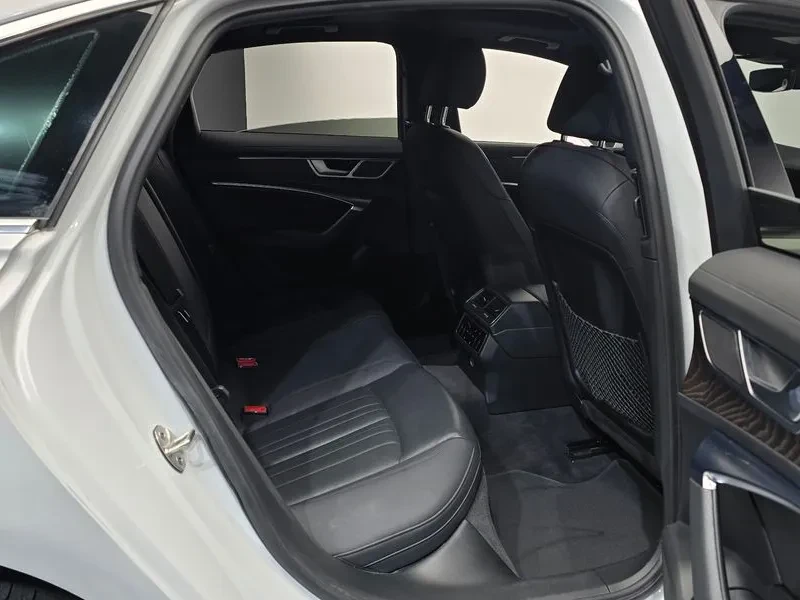 Audi A6 2.0 TFSI, снимка 12 - Автомобили и джипове - 55084776