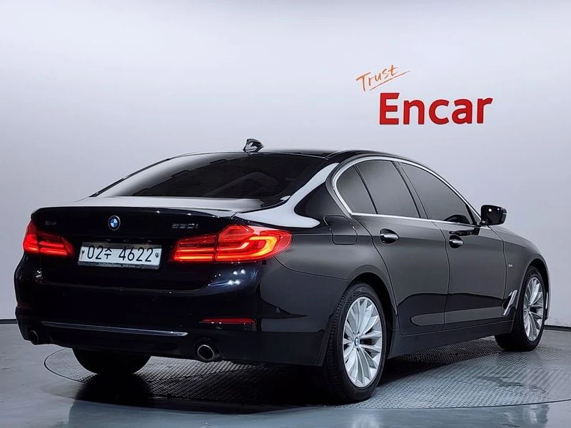 BMW 530 530i xDrive Luxury Plus| 248к.с.| ВКЛ.ТЕХНОТЕСТ, снимка 2 - Автомобили и джипове - 55221932