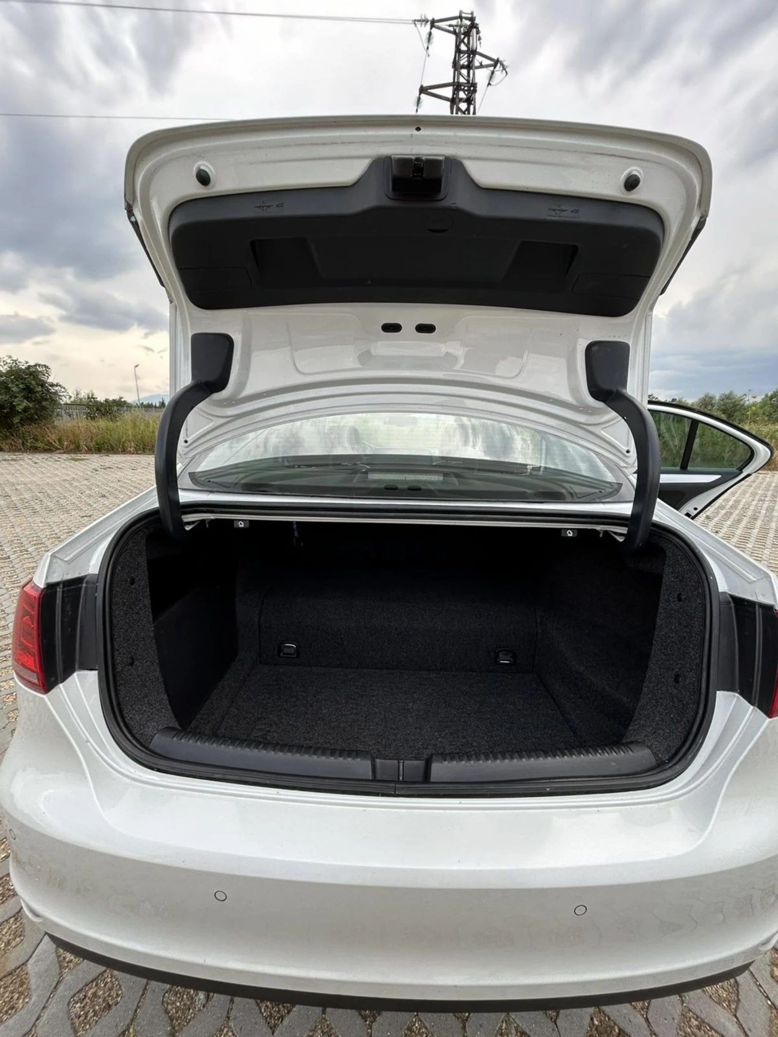VW Jetta | Mobile.bg � ����������� 13