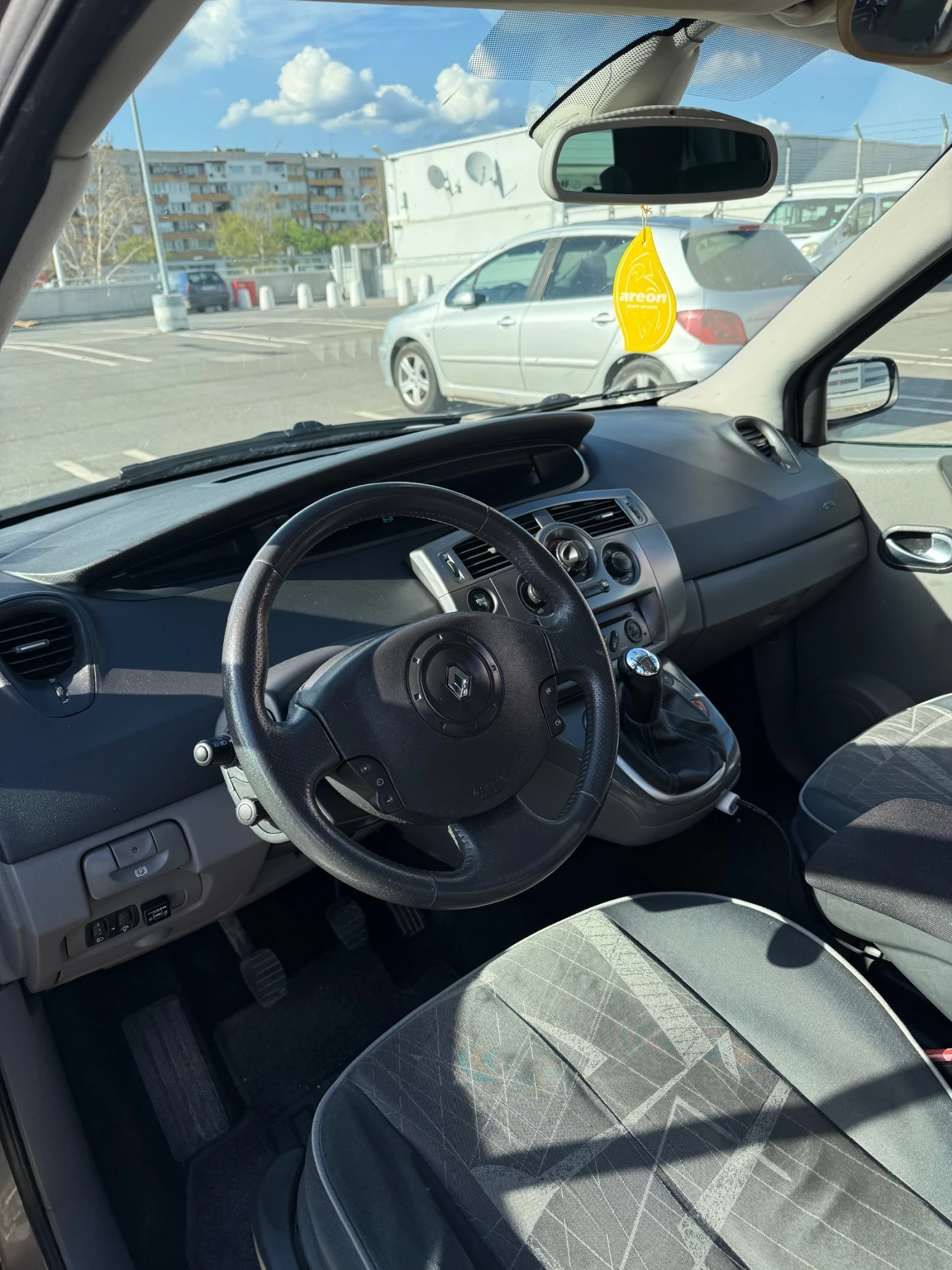 Renault Scenic 1.6 - изображение 6