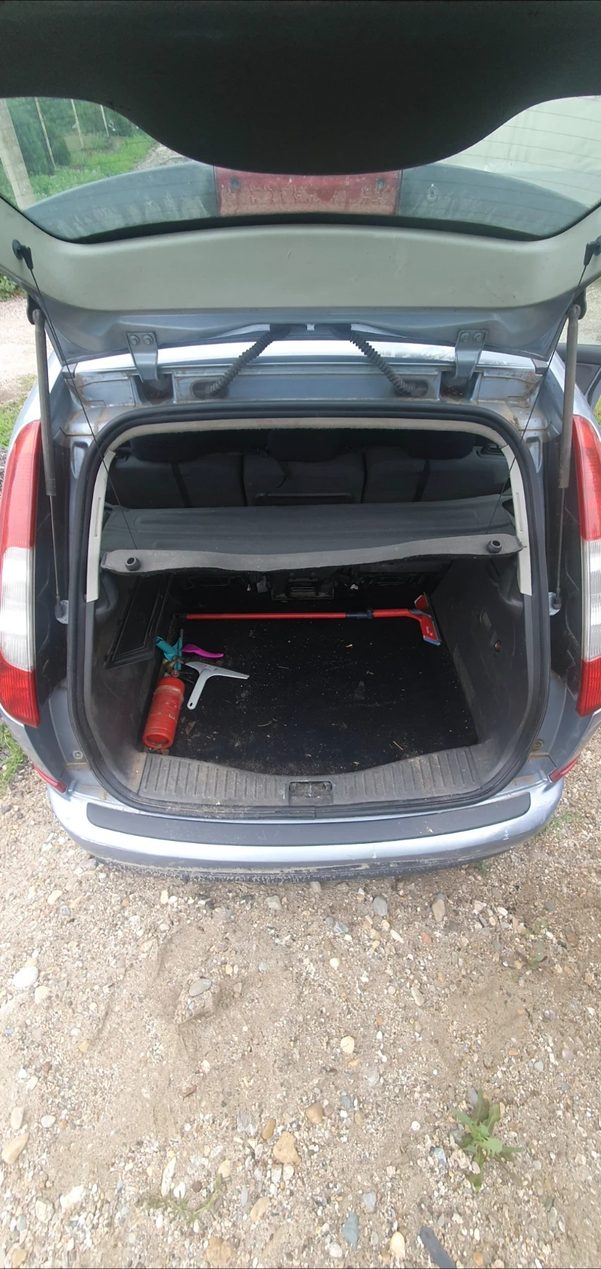 Ford C-max 1.6 110 к.с - изображение 3