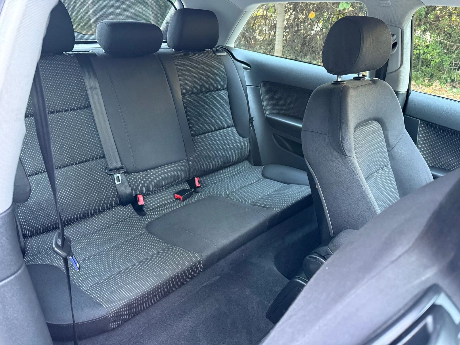 Audi A3 2.0 TDi AVTOMATIK - изображение 10