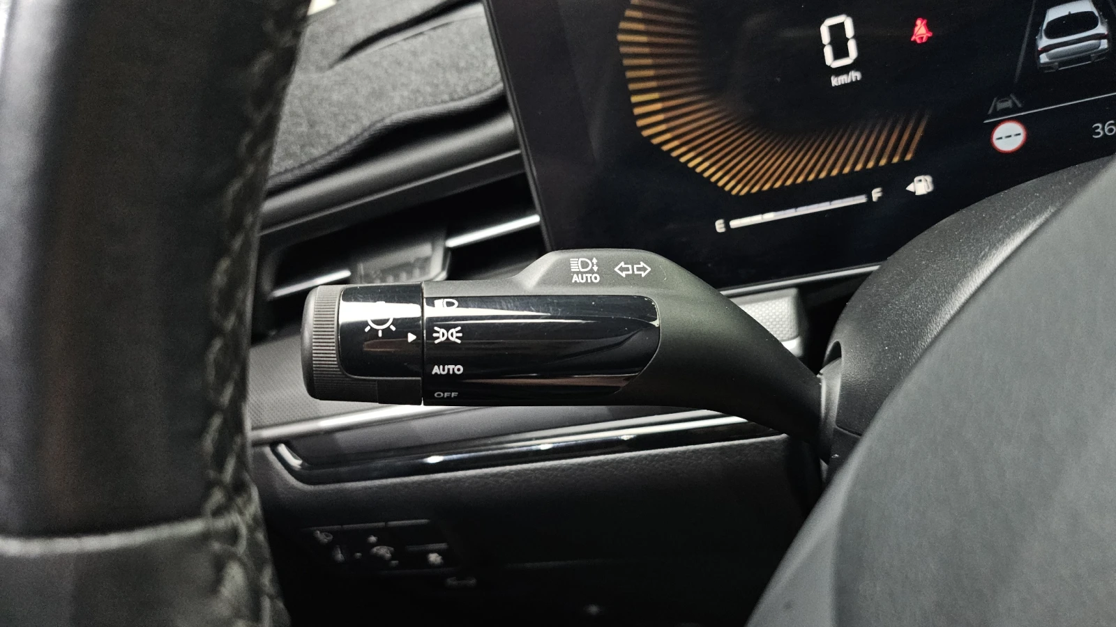 Kia K5 2.0LPI PRESTIGE | Mobile.bg   16