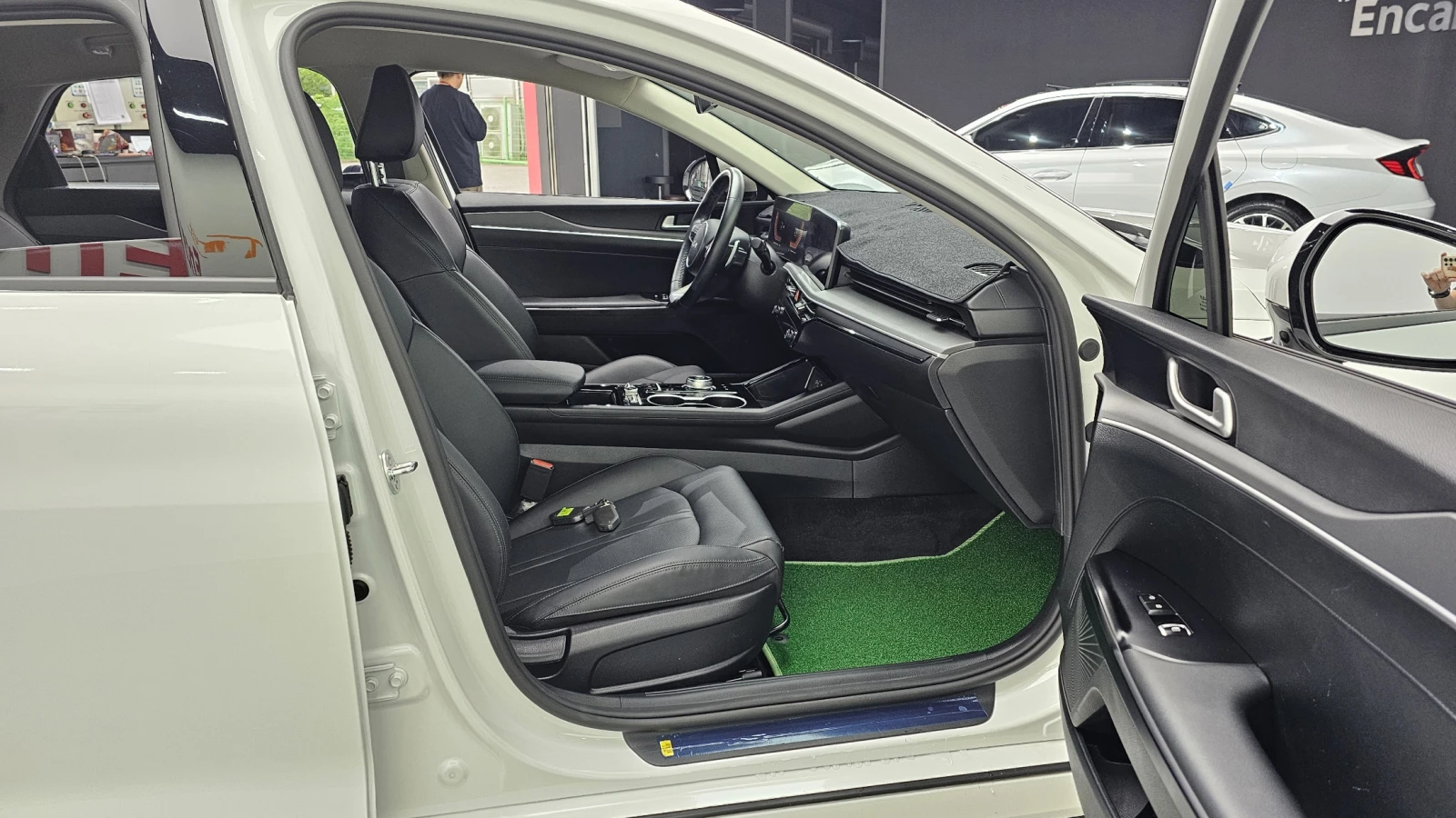 Kia K5 2.0LPI PRESTIGE | Mobile.bg   10