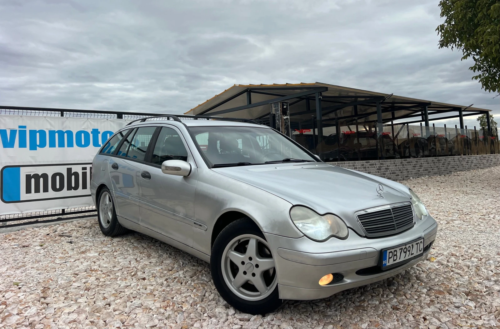 Mercedes-Benz C 180 2.0i LPG/XENON/NAVI/6sk/PODGREV/UNIKAT | Mobile.bg   5