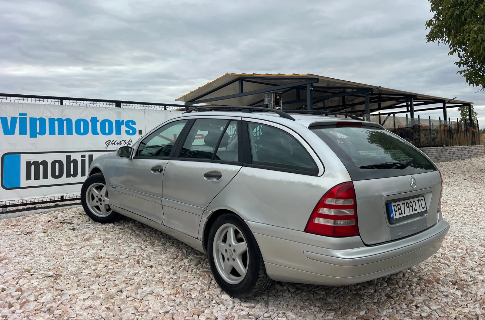 Mercedes-Benz C 180 2.0i LPG/XENON/NAVI/6sk/PODGREV/UNIKAT | Mobile.bg   4