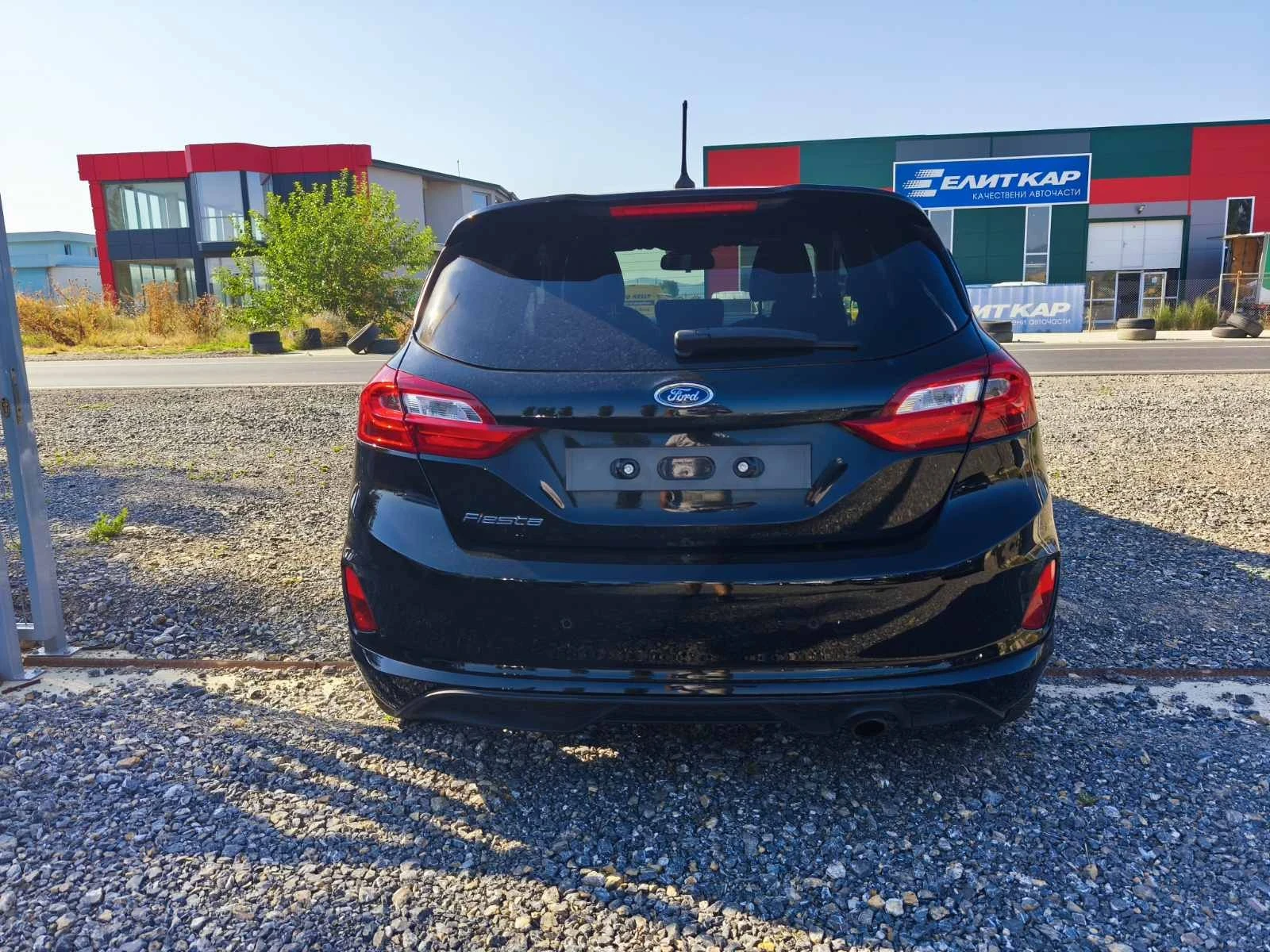 Ford Fiesta ST Line - изображение 4