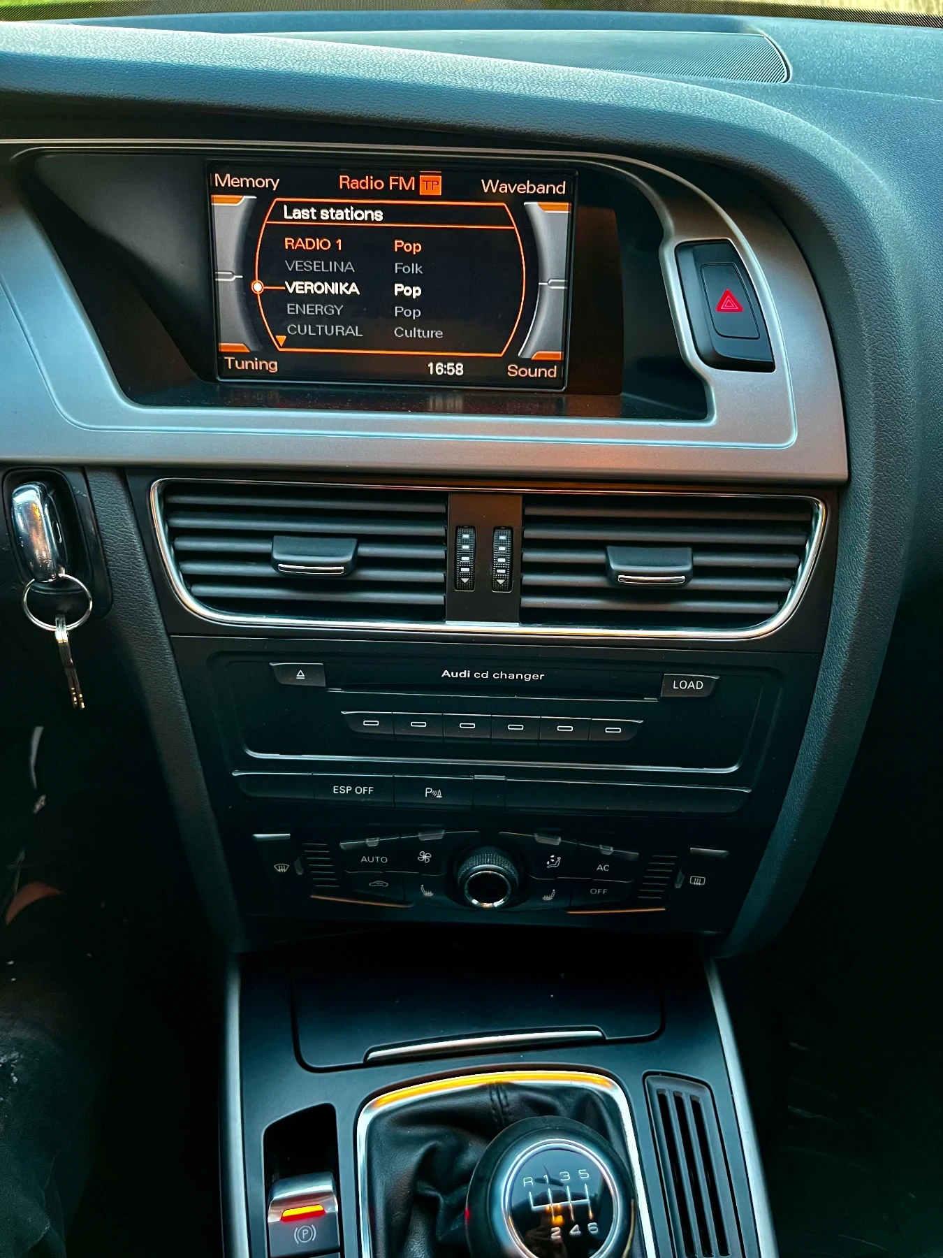 Audi A4 2.0 TDI | Mobile.bg   15