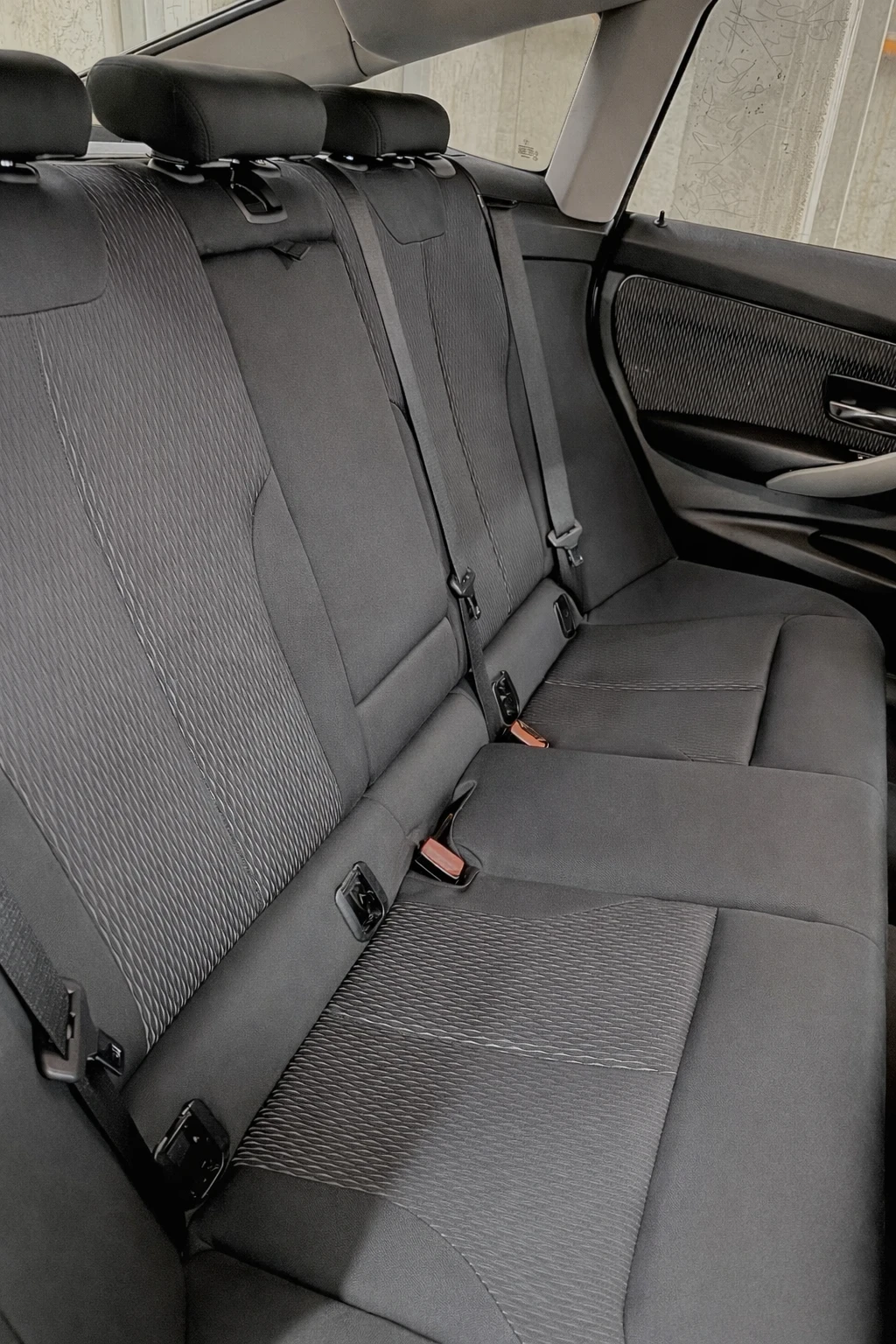 BMW 320  - изображение 7