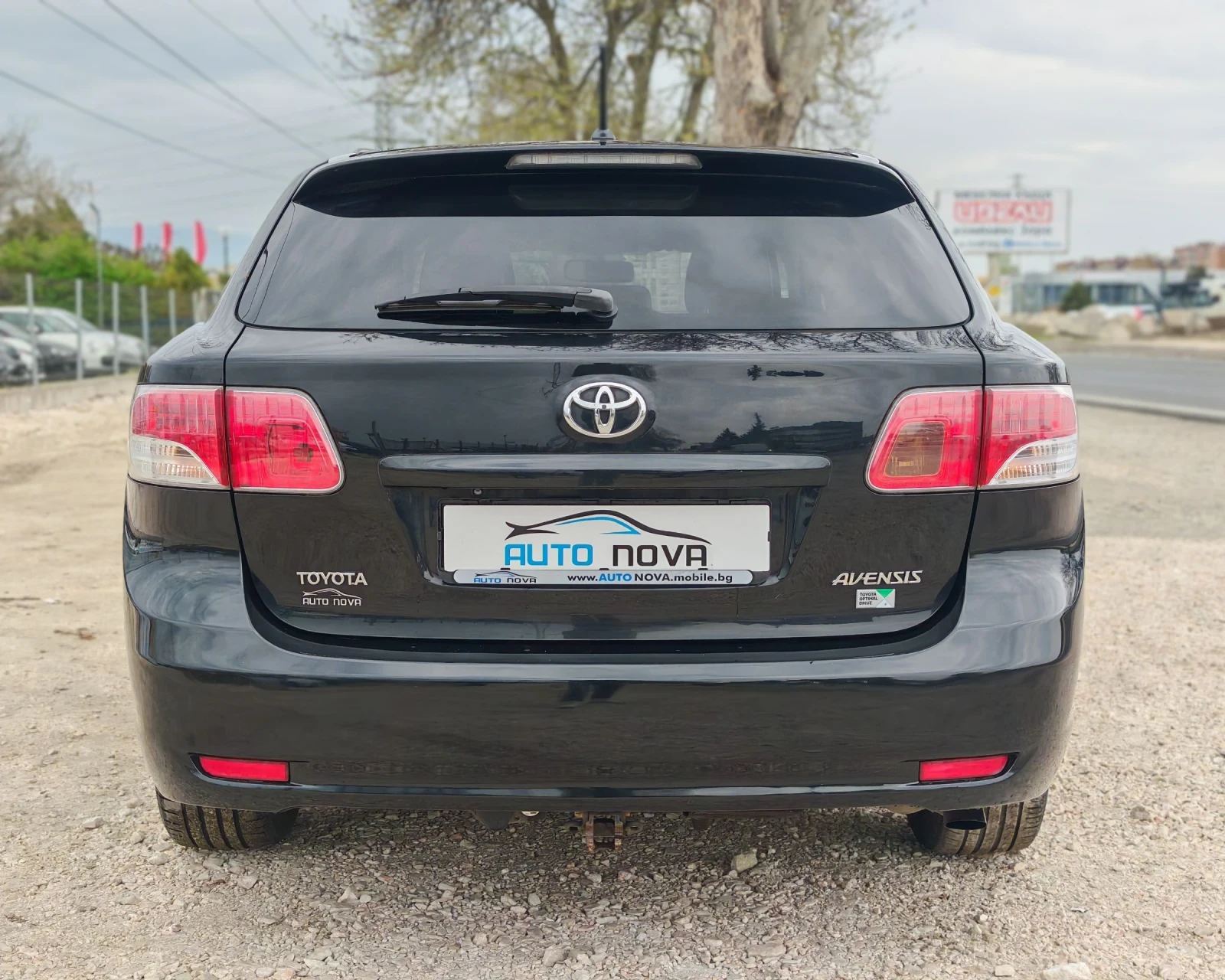 Toyota Avensis 2.0 127 К.С. ДИЗЕЛ! , снимка 6 - Автомобили и джипове - 54208915