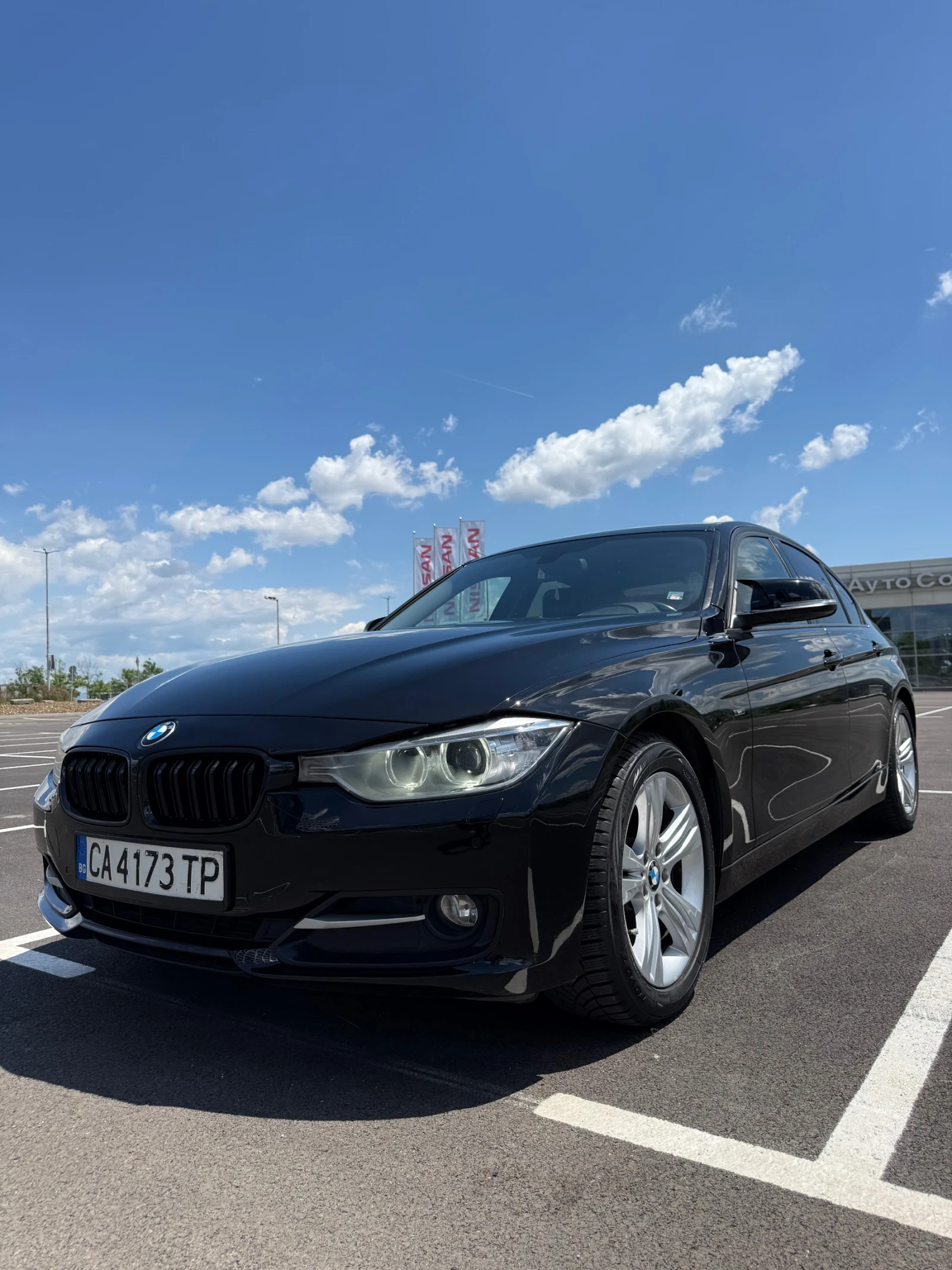 BMW 318 Напълно обслужен, сменени вериги, снимка 2 - Автомобили и джипове - 54668154
