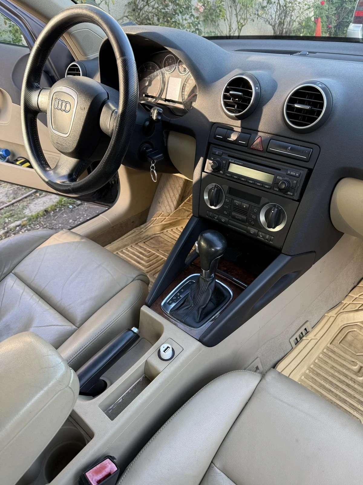 Audi A3 2.0 TFSI, снимка 16 - Автомобили и джипове - 54790590