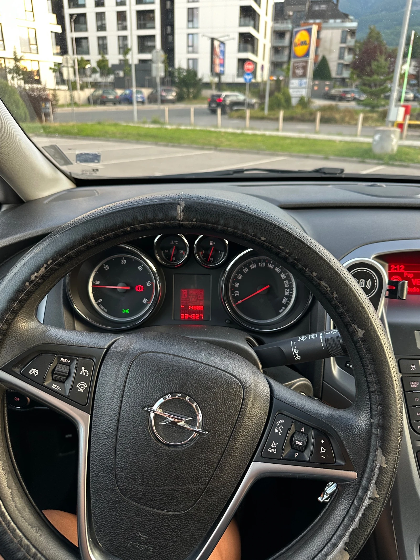 Opel Astra, снимка 12 - Автомобили и джипове - 54990070