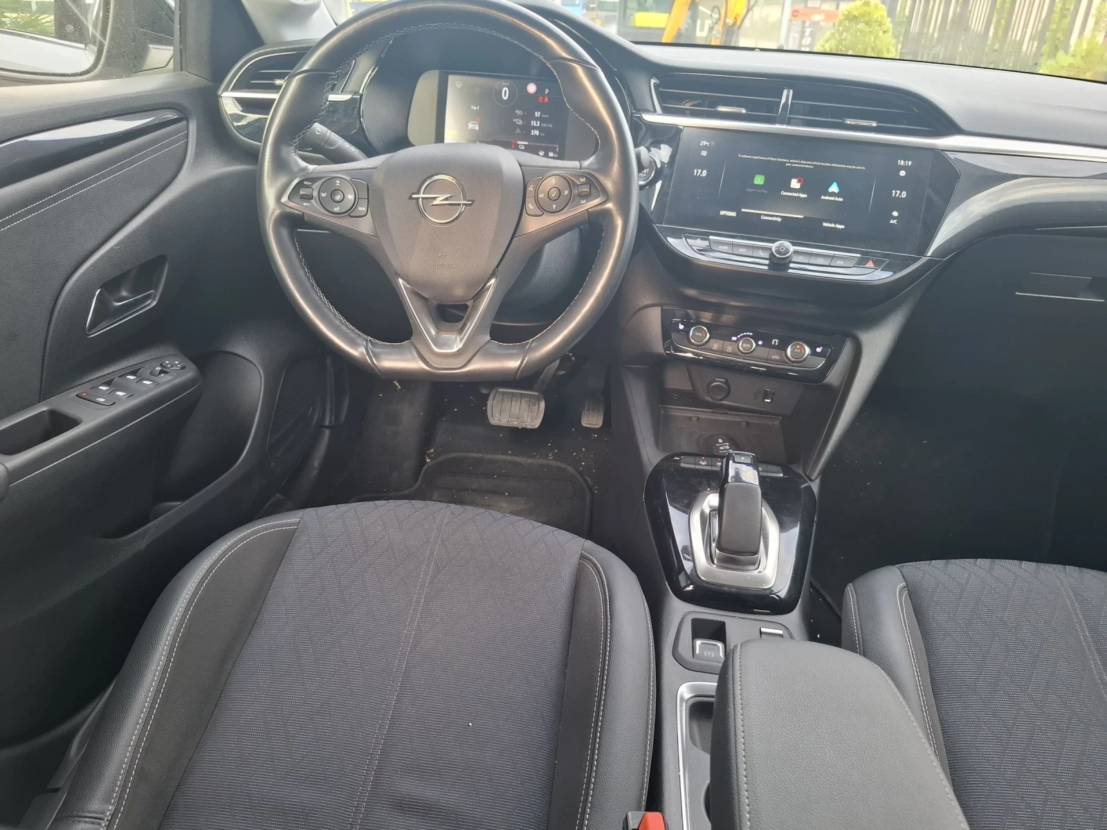 Opel Corsa EV 50 kWh * * GSline* * , снимка 14 - Автомобили и джипове - 55121570